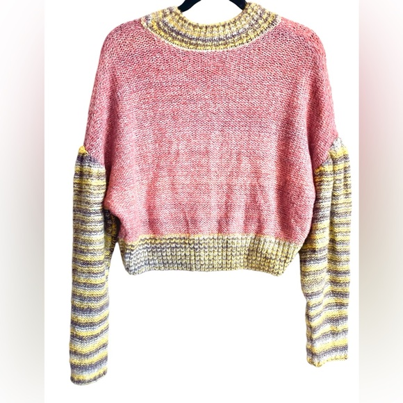 Urban Outfitters Knit Lennon Crop Sweater - Picture 5 of 10